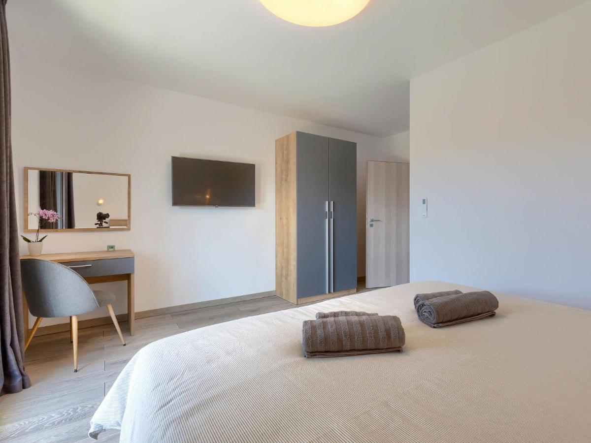 Essea By Interhome Holiday home Kanfanar
