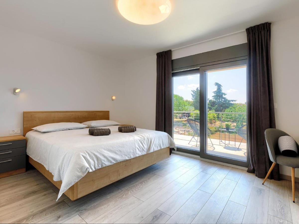 Essea By Interhome Kanfanar
